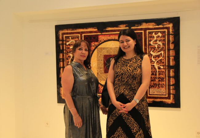 Karlsruhe Başkonsolos Yardımcısı Dilsu Binnaz Bahadır, D&C Sanat Galeri’sini ziyaret etti