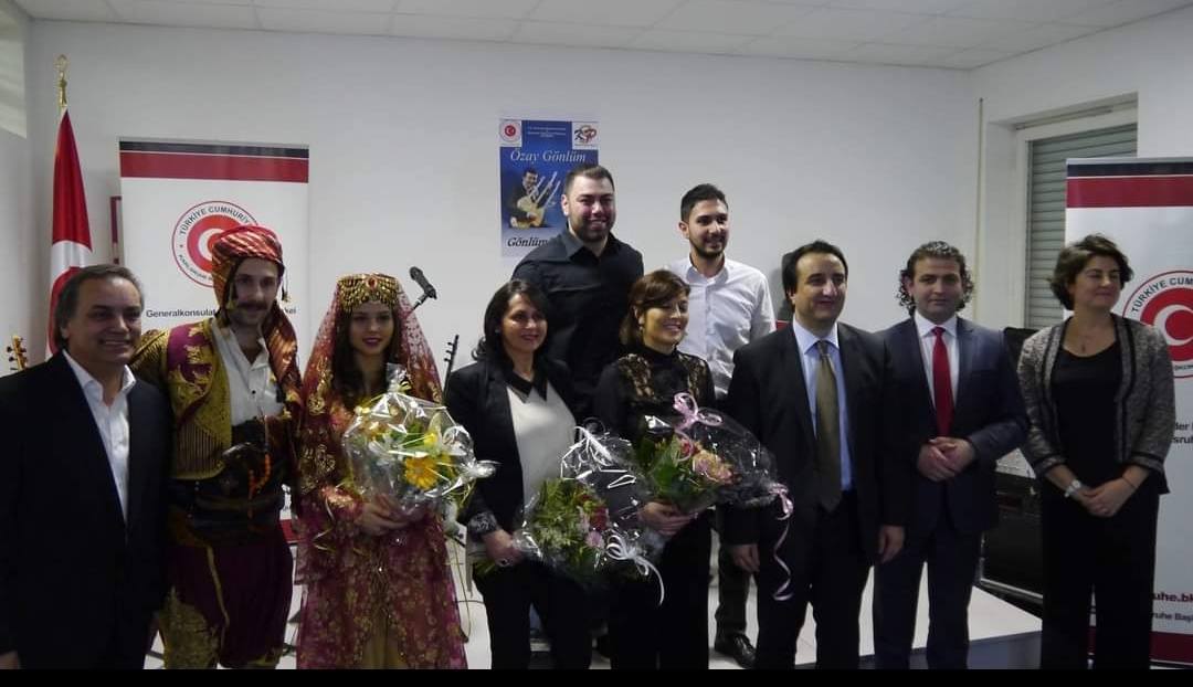 Mehmet Söyleyici ‘Mektubu Okudu’ , Özay Gönlüm Unutulmadı.