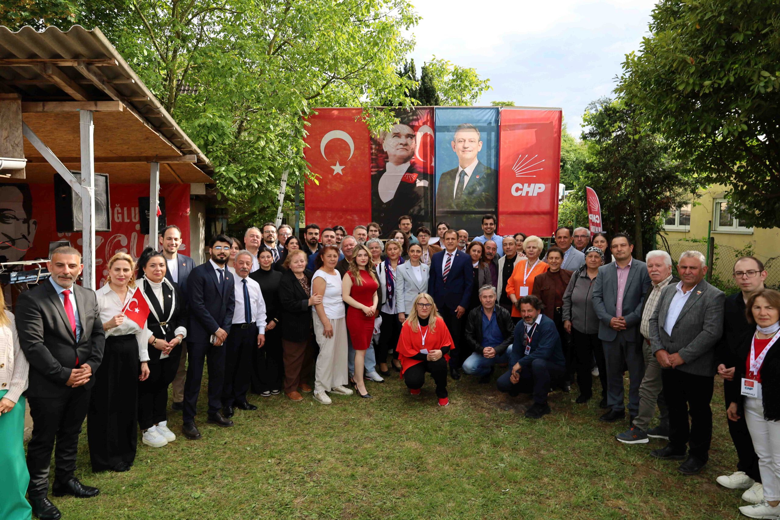 Almanya’da CHP’den 19 Mayıs Kutlaması: Yurtdışındaki Vatandaşların Sorunları Gündeme Getirildi